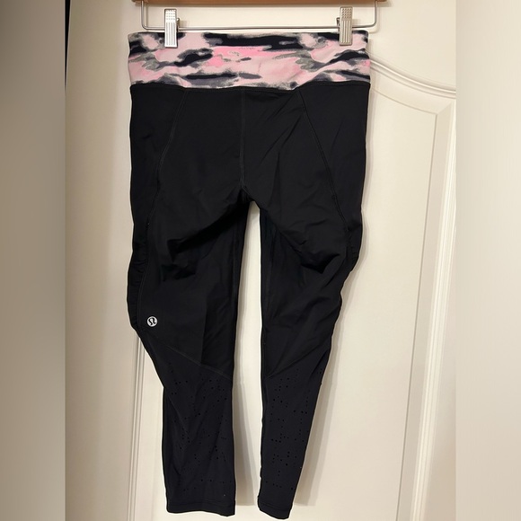 Lululemon 7/8 leggings - Picture 6 of 7